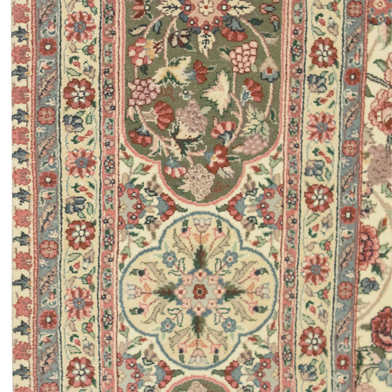 Hand Knotted Wool Indoor Rug