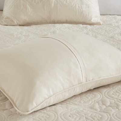 Oakley 3 Piece Reversible Bedspread Set