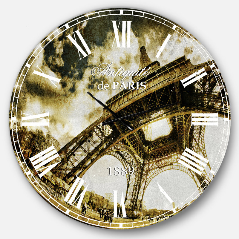 Horloge murale Swigart Farmhouse Paris Eiffel Tower in Sunny Winter Morning, Surdimensionné