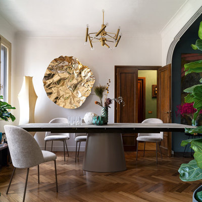 Ellisse Extendable Tables