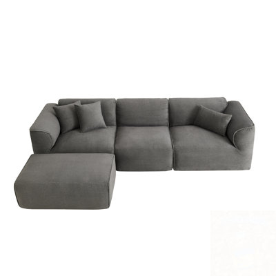 L-Shape Sectional Sofa With 3 Throw Pillows