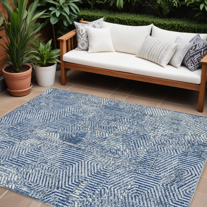 Tapis extérieur lavable géométrique bleu marine 10 pi x 14 pi
