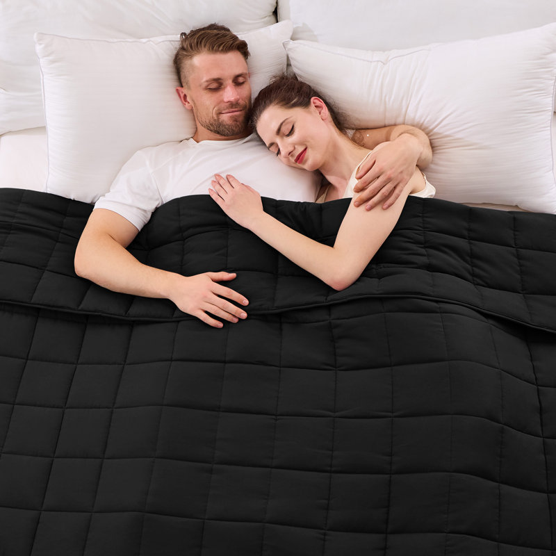 Jeté matelassé Luxury, 20 lb, L 80 po x L 87 po, Noir