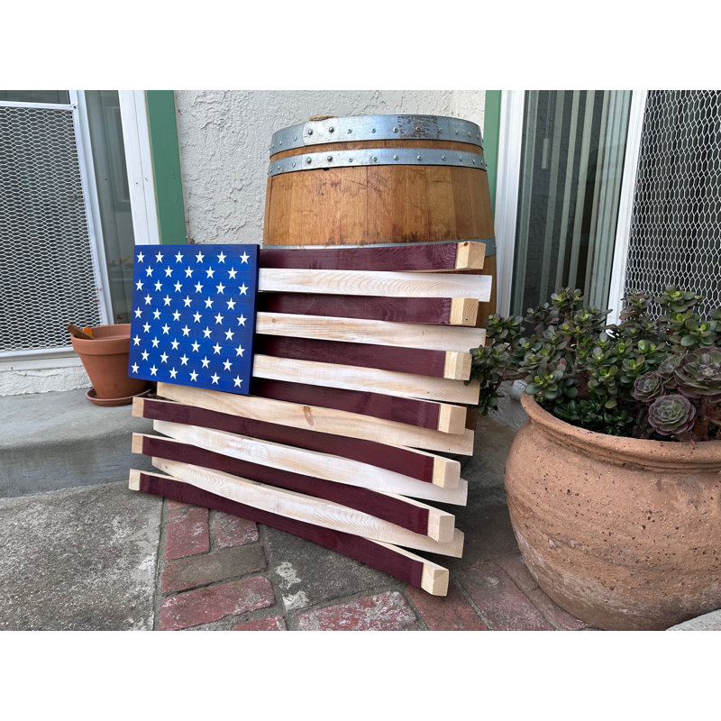 Drapeau américain du baril de vin, Rouge