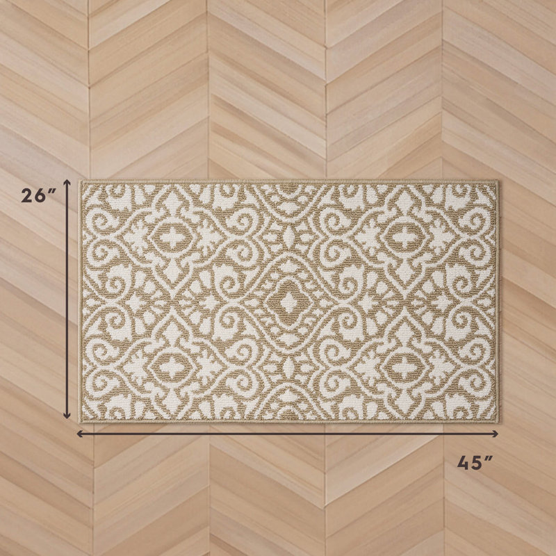 Feya Machine Woven Synthetic Damask Aera Rug in Green/White, Rectangle 2'2" x 3'9", Yellow