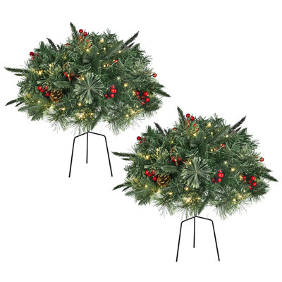 2 pièces 22,8 po piquet de jardin vert PVC + aiguille de pin PE 258 branches avec pommes de pin rouges 120 lumières DEL blanc chaud 8 modes à énergie solaire