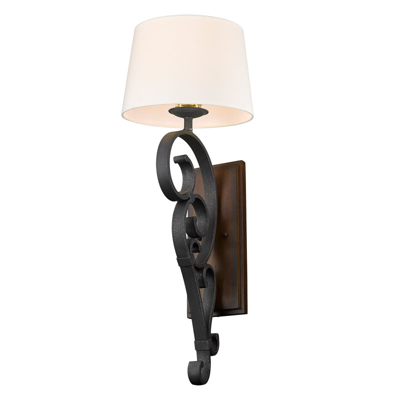 Alaeddine Steel Spotlight