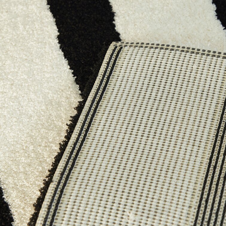 Asao Bordered Gold/Black Indoor/Outdoor Area Rug Wade Logan Pattern: Geometric, Rug Size: Rectangle 8' x 10