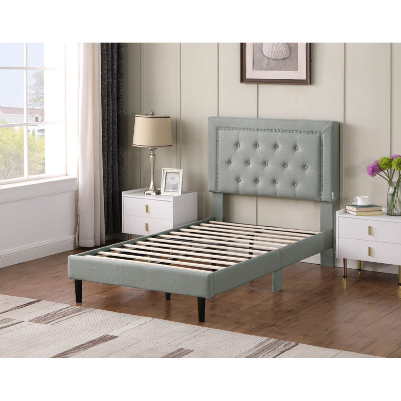 Cianciolo Upholstered Wingback Bed, Gray, Twin
