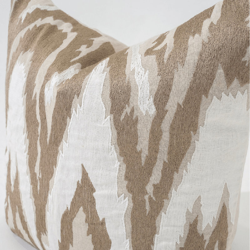Coussin Ikat, Naturel