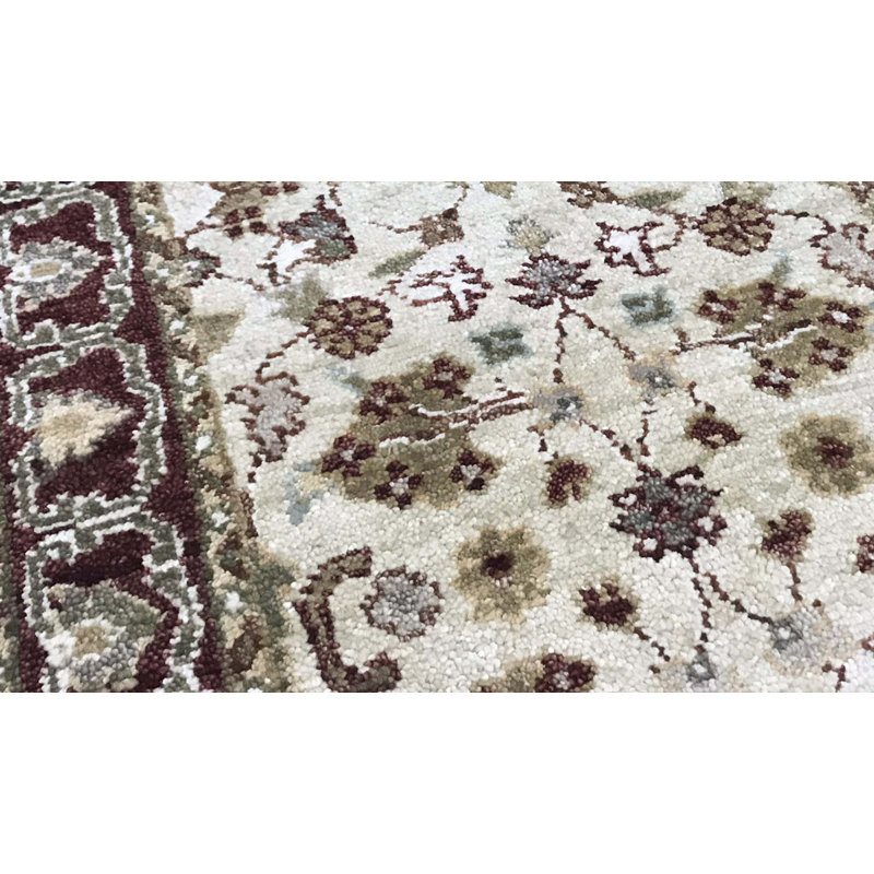 Tapis doré et rouge noué à la main de haute qualité