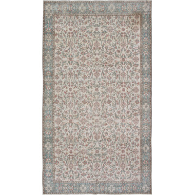 Tapis de surface en laine 5 pi 5 po x 9 pi 9 po à la main one-of-kind-noué la 1980 keisari Danuel
