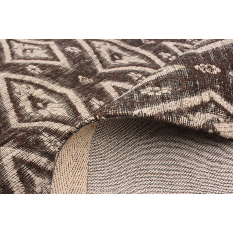 Aberdash Chenille Geometric Indoor Rug