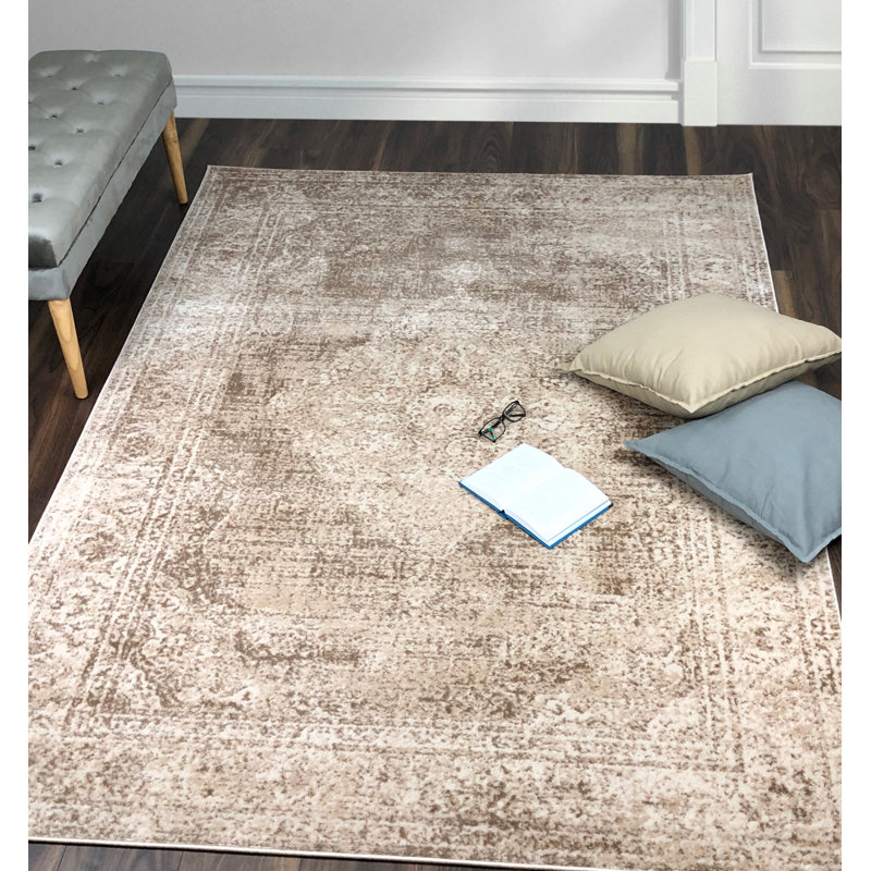 Wisser Oriental Indoor Rug, Rectangle 6'6" x 9'5"