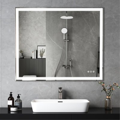 Plug-in Armed Sconce