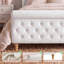 Lit plateforme tapissier grand en velours, lit-bateau capitonné avec tête et pied de lit courbés, beige-738619802