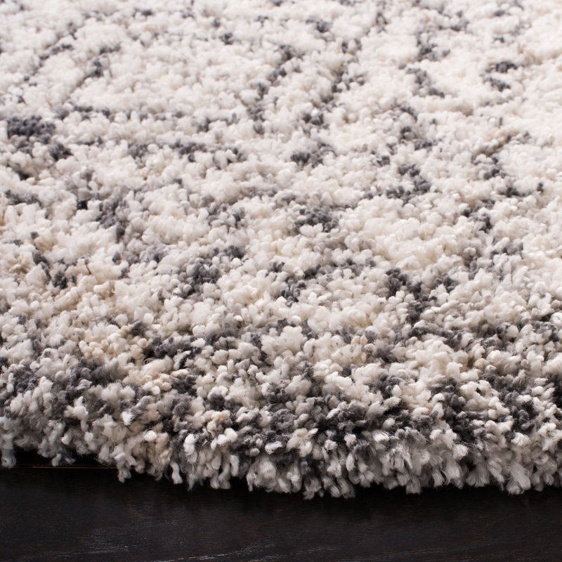 Melrose Shag Performance Southwestern Rug, Round 6'7"