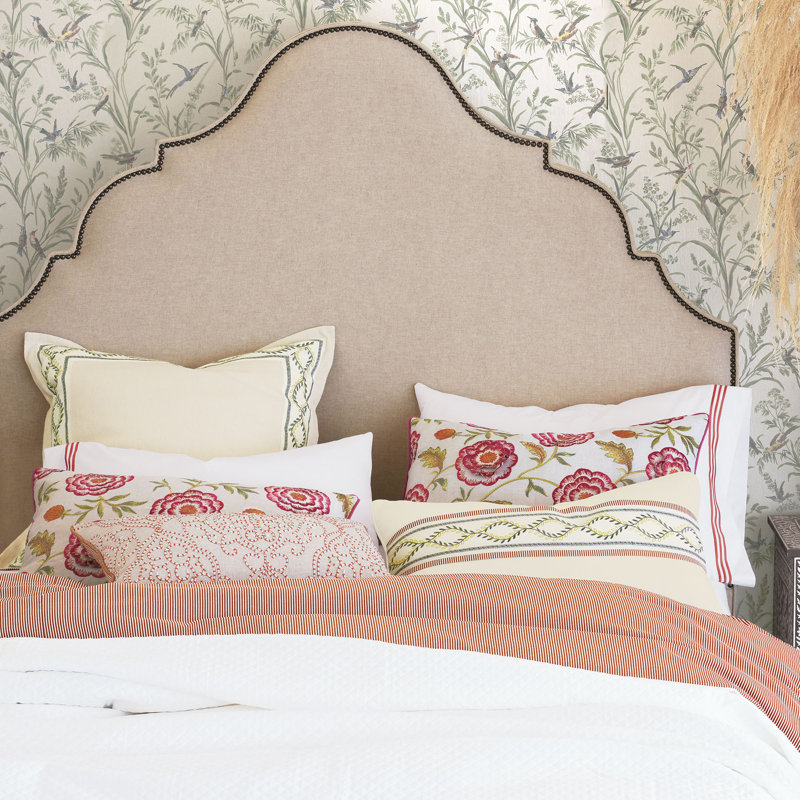 Marguerite Linen Lumbar Pillow Cover & Insert