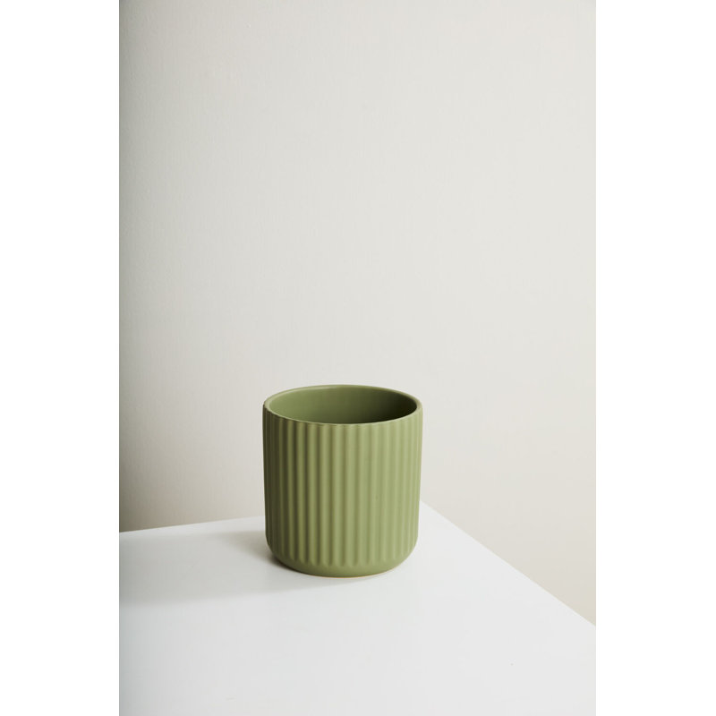 Pot Simona Beam, H 9,25 po x l 9,25 po x P 9,25 po