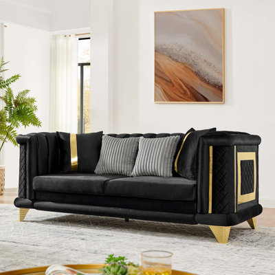 Canapé de luxe à 89 places en velours de 89 pouces avec garnitures en acier inoxydable doré et texture brodée, canapé capitonné victorien de style Mid-Century pour le salon avec 2 coussins en fourrure et 2 bandes dorées