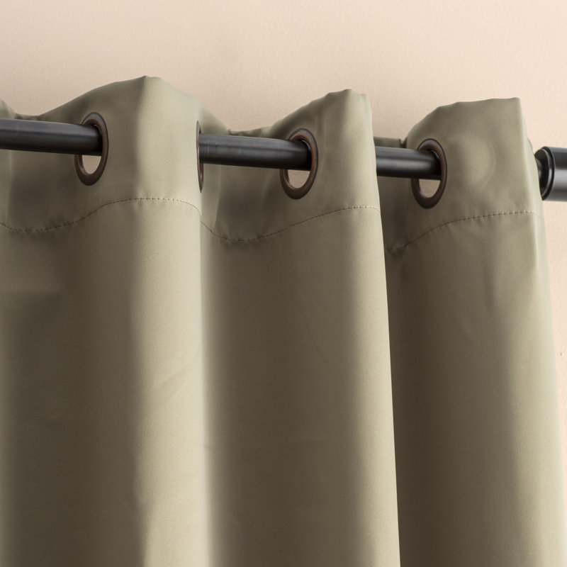 Paire de rideaux isolants avec œillets Adina Sevan, L 52 po x L 72 po, Olive