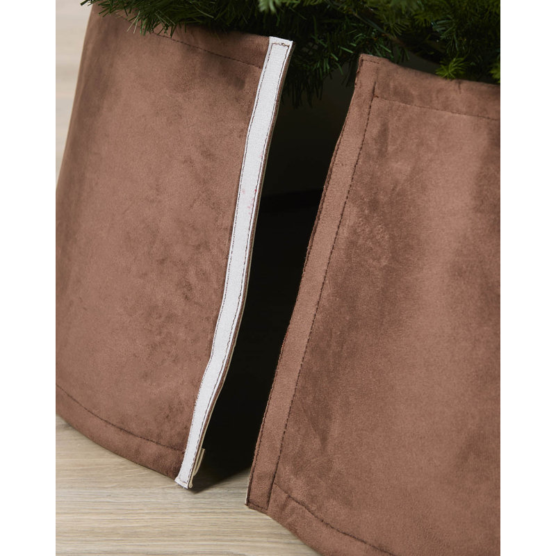 Espresso Velvet Tree Skirt, 70cm