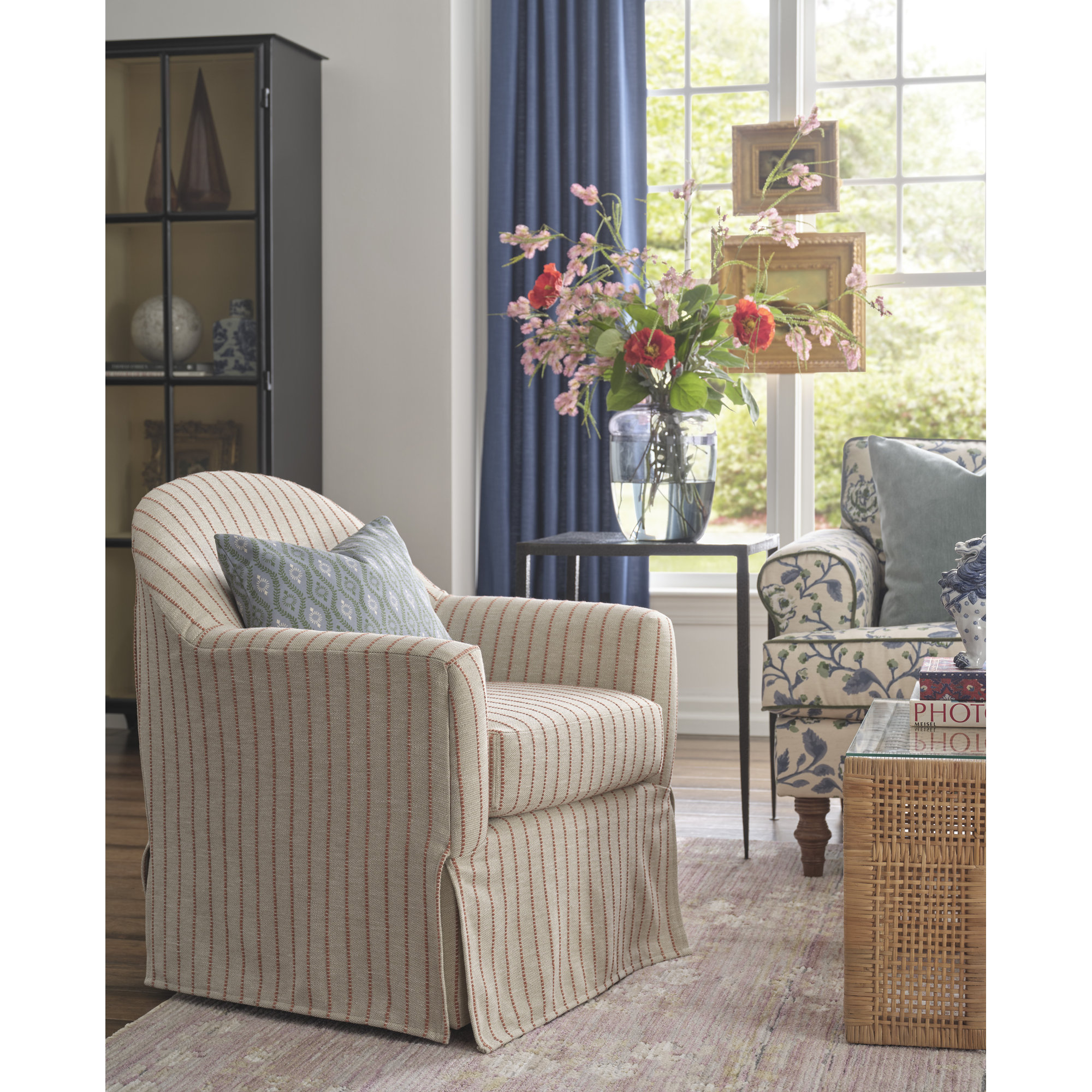 Meg Swivel Chair, Beige