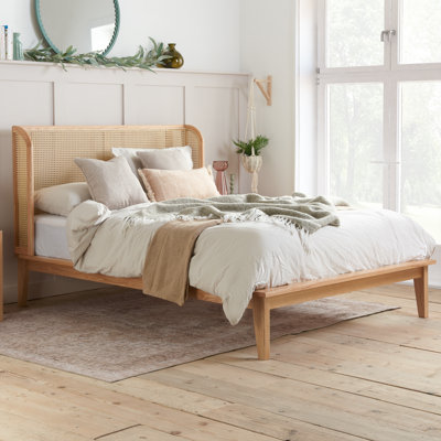 Asmitha Bed