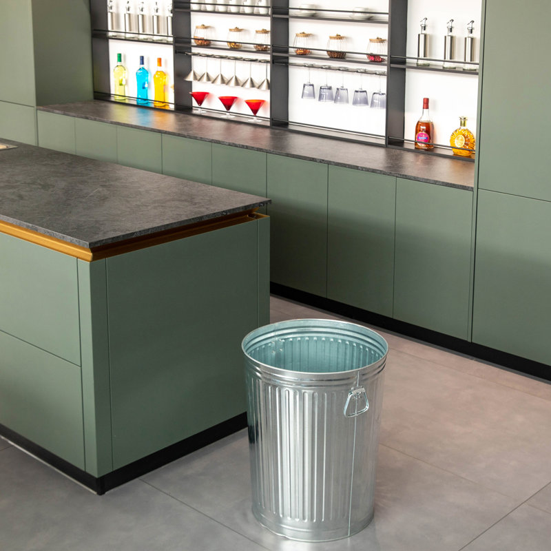 Gardenised Round Galvanized Steel, Trash Can With Lid - Durable Metal Bucket For Backyard, Lawn, Garden And Yard Use - Weather-resistant Garbage Can For Indoor And Outdoor