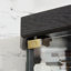 Vitrine de coin lumineuse - Vitrine de salon, objets de collection antiques, rangement pour verres à vin et à bar - Conception élégante d'angle avec lumières incluses-216666897
