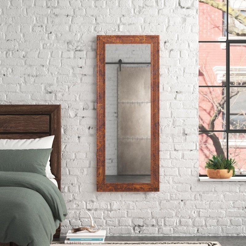 Miroir pleine grandeur Leesa, 63,5 po x 25,5 po