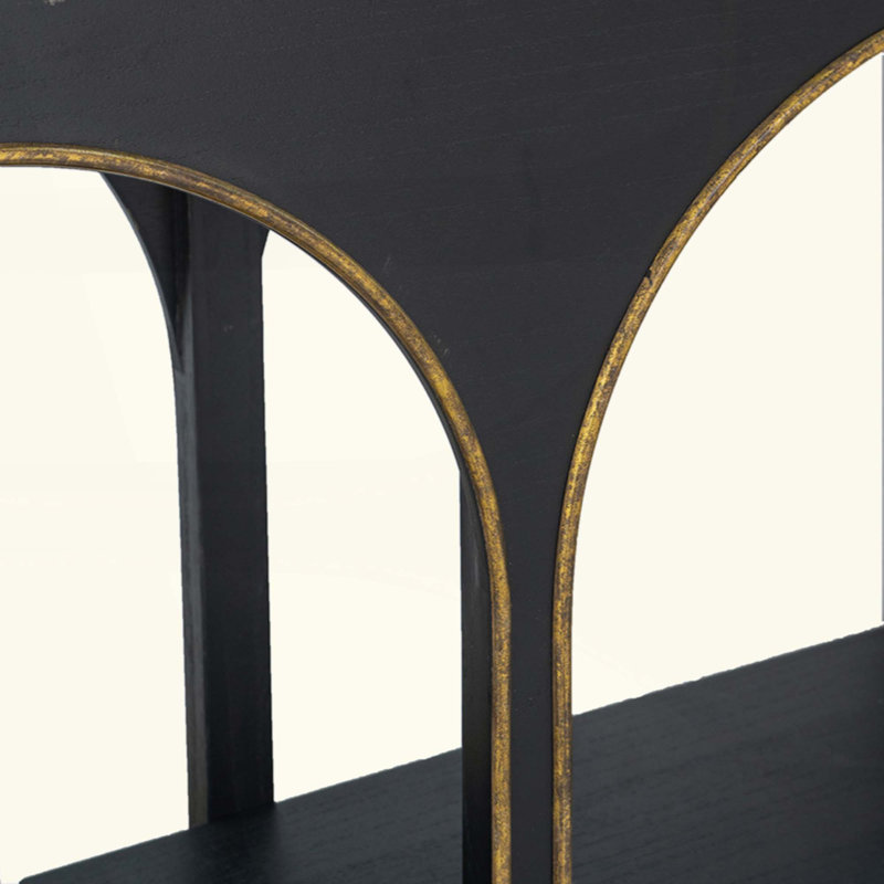 Console en bois avec accents dorés