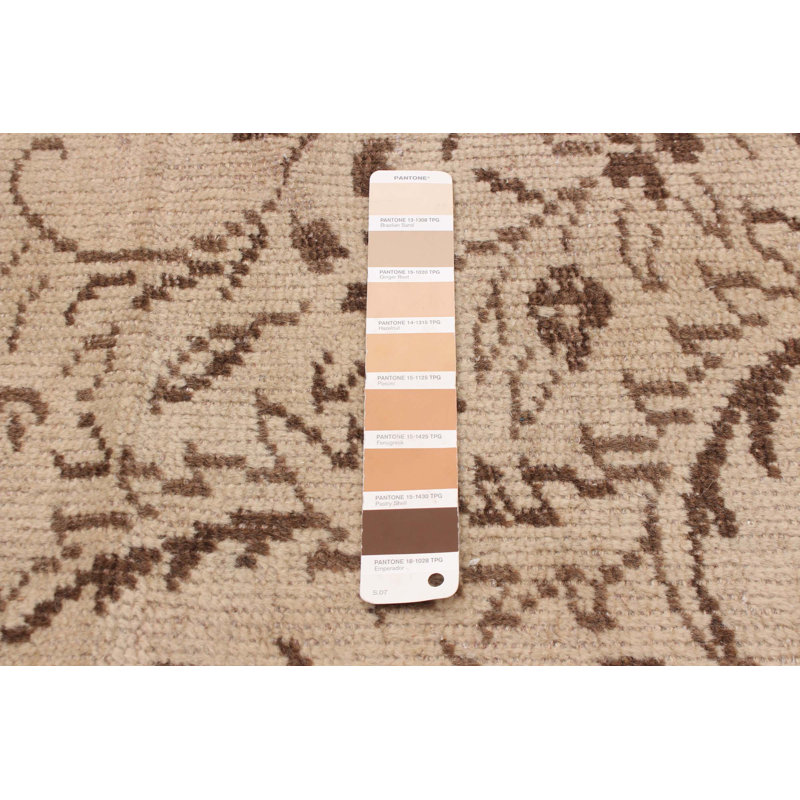 Tapis brun clair Danuel 5 pi 7 po x 9 pi 4 po