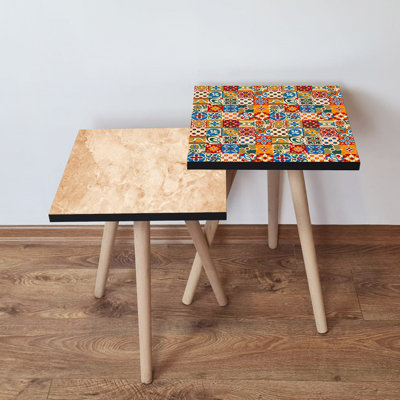 Ensemble de 2 tables gigognes élégantes, style bohémien, 13,8 x 18,5 x 13,8 pouces et 13,8 x 16,5 x 13,8 pouces | 100% panneau de fibres à densité moyenne avec pieds en bois de hêtre, durable et chic pour le salon, fonctionnalité polyvalente