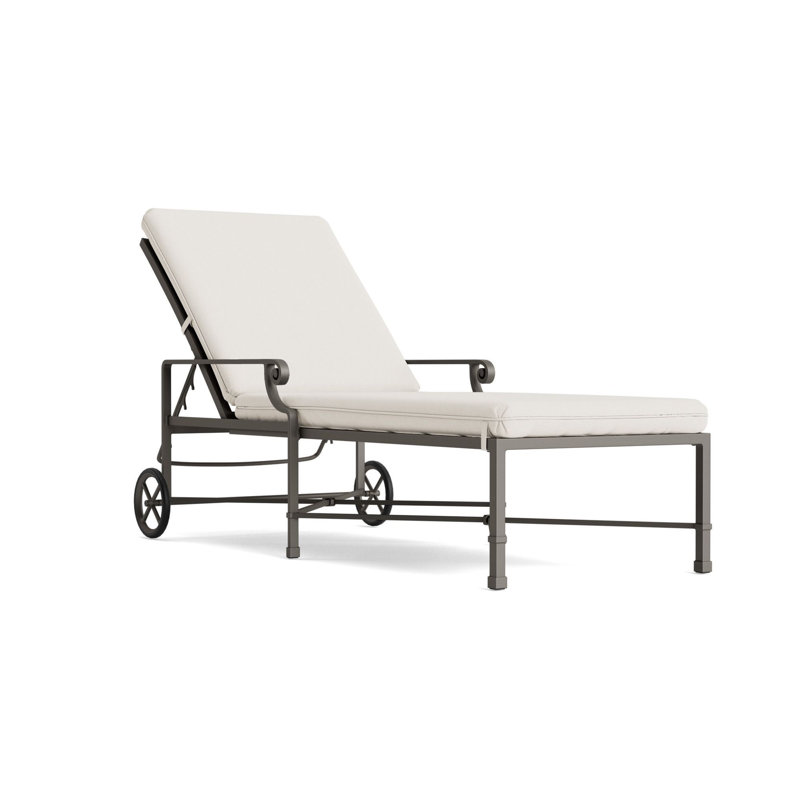 Venetian Outdoor Chaise Lounge, Fusion Natural, Mica