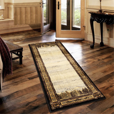 Tapis noir de style chalet - 2,58 pi x 7,25 motifs de forêt complexes en polypropylène teint en polypropylène