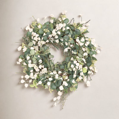 24" Handcrafted Eucalyptus Berry No Holiday Wreath