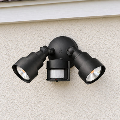 Projecteur de sécurité d'extérieur à DEL 24 watts avec capteur de mouvement Mckeehan