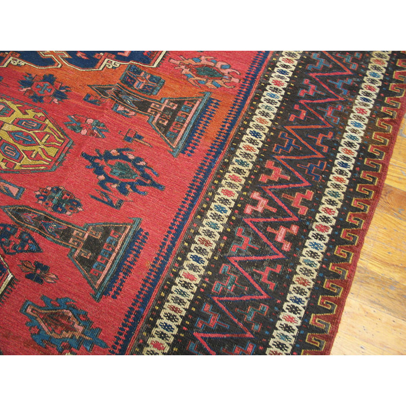 Tapis noué antique de race blanche Sumak