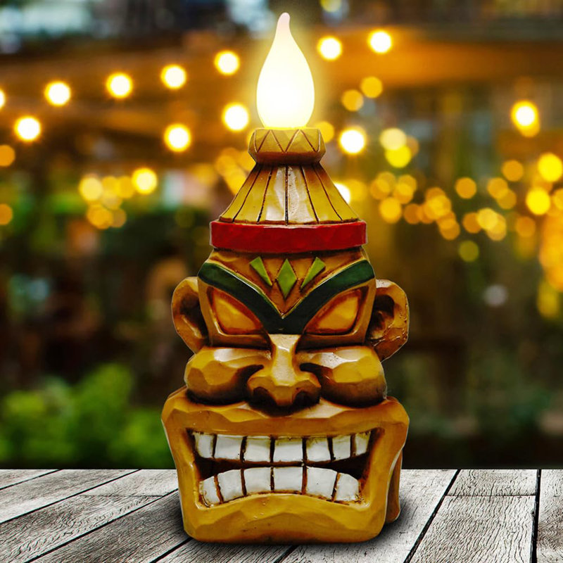 Décoration d'extérieur statue tiki solaire