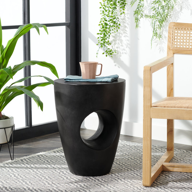 Outdoor Pinkham Side Table, Black
