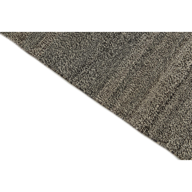 Tapis noir et blanc 9 x 12 Petrella