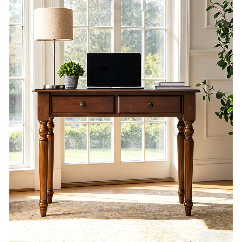 Bureau élégant en bois traditionnel avec deux tiroirs et pieds tournés