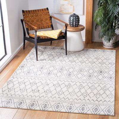 Oneridge Geometric Area Rug