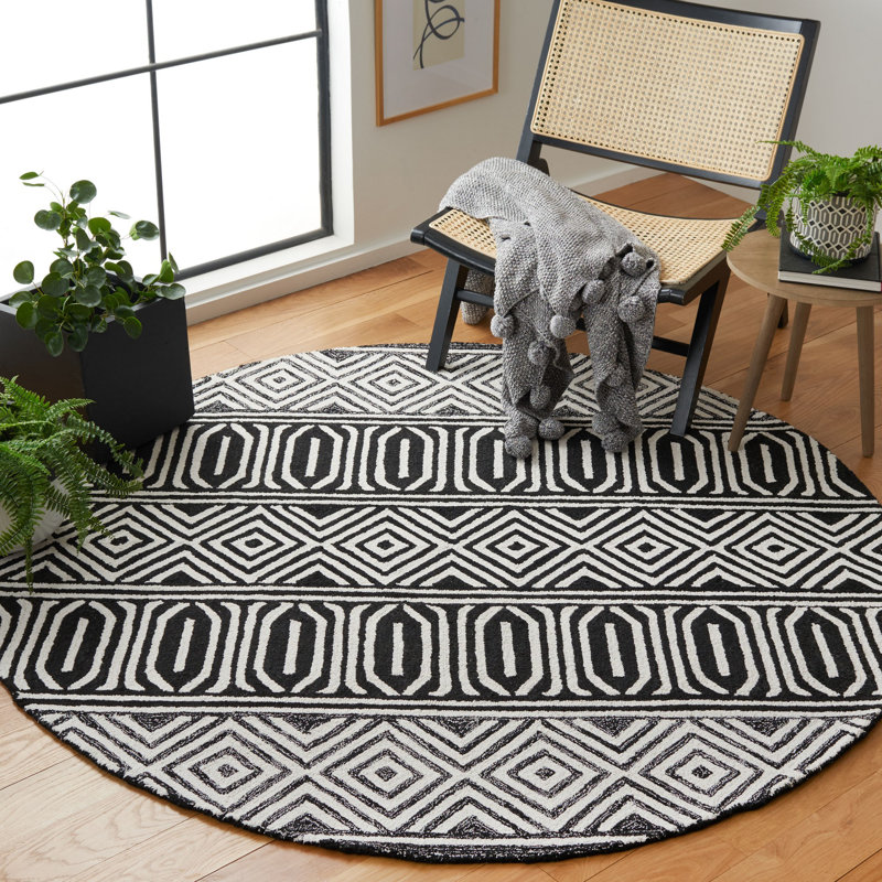 Icia Hand Tufted Performance Geometric Rug, Round 6'