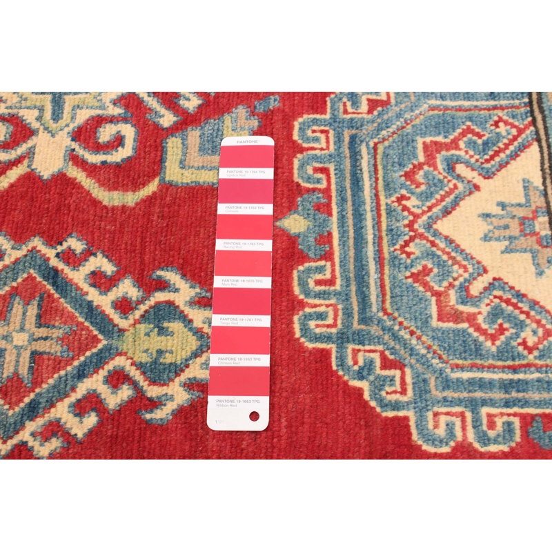 Tapis rouge Finest Ghazni 6 pi 3 po x 9 pi 7 po