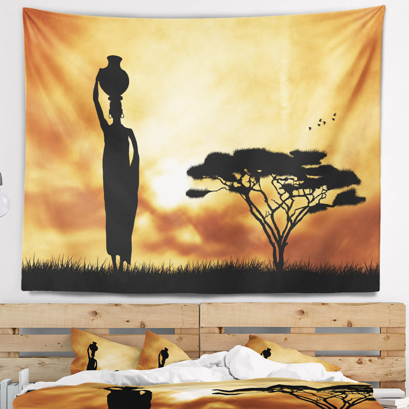 Tapisserie de paysage africain avec femme africaine et arbre solitaire, H 50 po x l 60 po