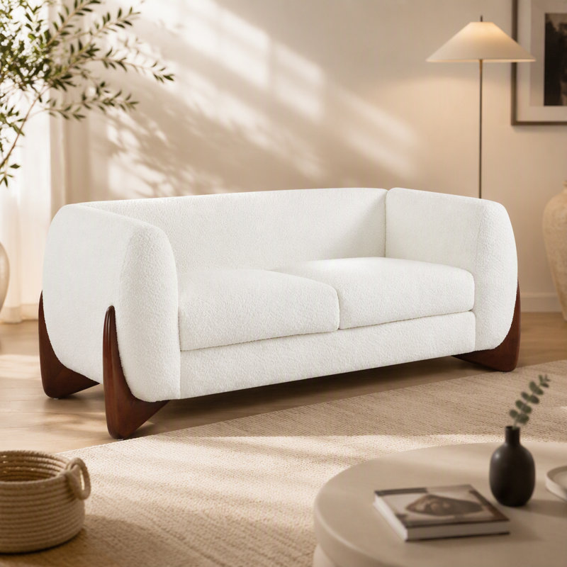 LOVESEAT