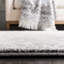 Tapis oriental gris / ivoire tissé à la machine Paschke-998300337