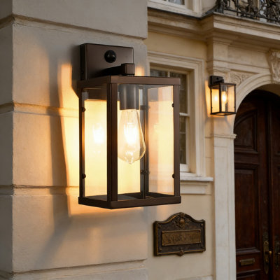 Luminaires muraux d'extérieur Dusk To Dawn